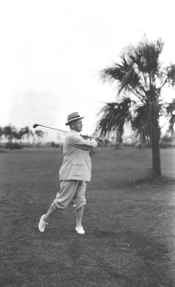 Vintage photo of golfer Alec Smith, captain of the first formal USGA golf team for International play.
