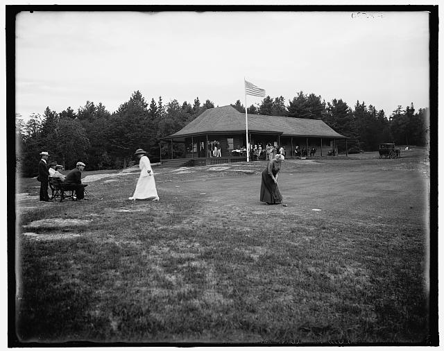 A photo Hotel Champlain Golf Course circa 1890